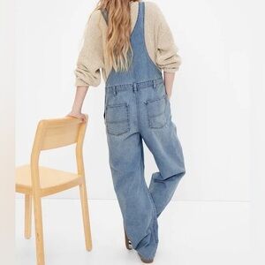 100% Cotton Overalls, Gap, loose fit, size M-L